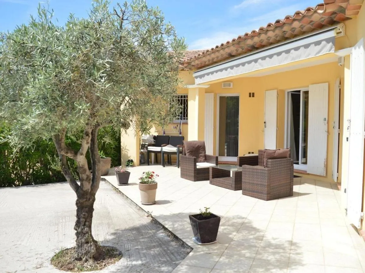 Villa Familiale Vacances Saint-Raphael  France